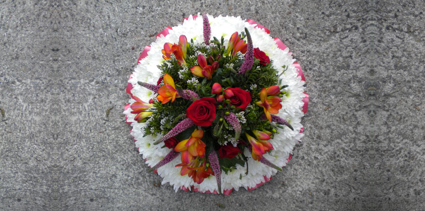 Flowers by Donna, wedding flowers, funeral flowers and conferences