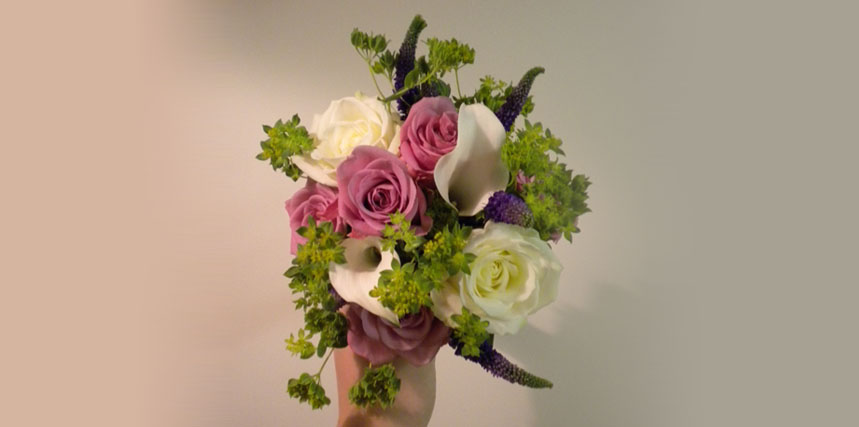 Flowers by Donna, wedding flowers, funeral flowers and conferences
